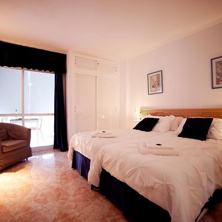 Apartamentos Dc Бенальмадена Экстерьер фото